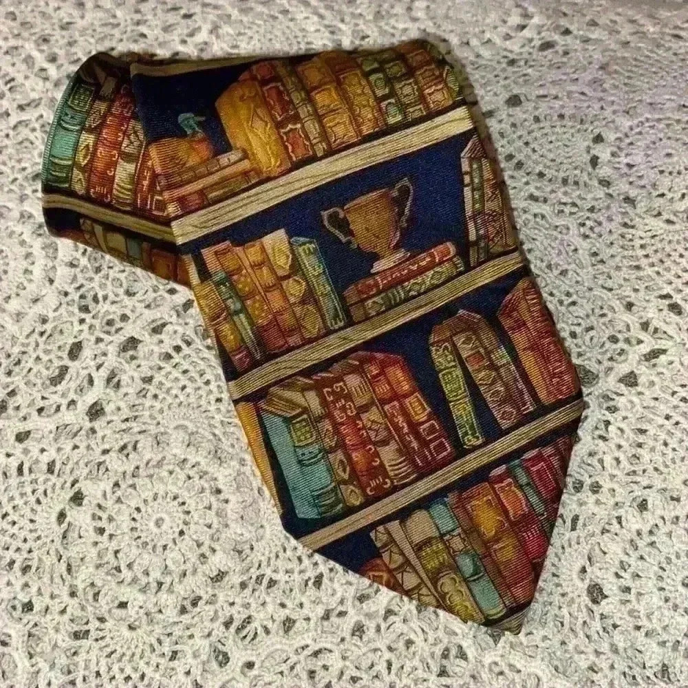 Alynn silk tie